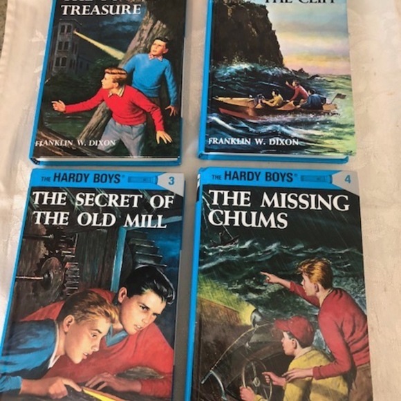 Hardy boys classic books 4 vintage - Picture 1 of 3